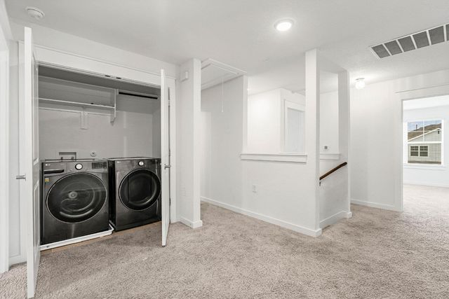 7200 Grenadine Bloom BND B, Del Valle, TX 78617