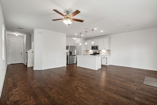 7200 Grenadine Bloom BND B, Del Valle, TX 78617