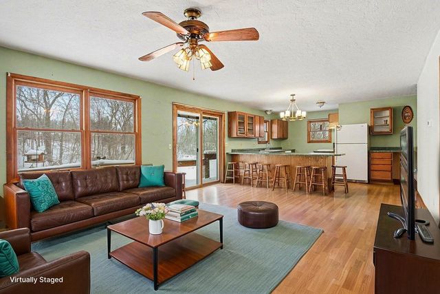 67747 Thunderbird Drive, Sturgis, MI 49091