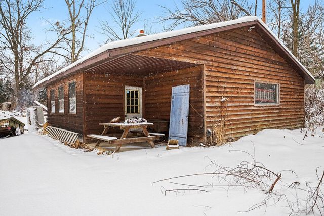 67747 Thunderbird Drive, Sturgis, MI 49091