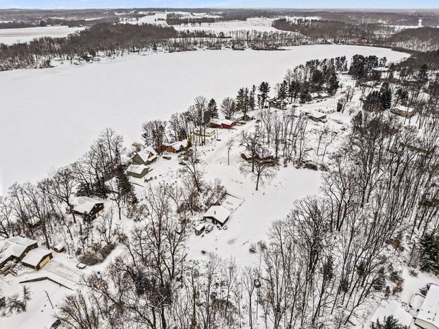 67747 Thunderbird Drive, Sturgis, MI 49091