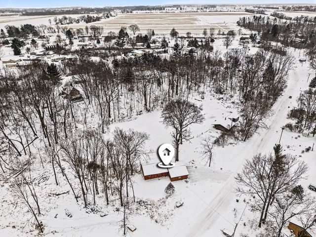 67747 Thunderbird Drive, Sturgis, MI 49091