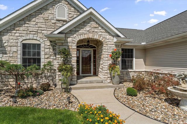 19835 Hidden Meadow Trail, Goshen, IN 46528