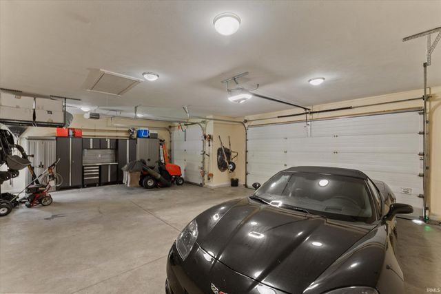 19835 Hidden Meadow Trail, Goshen, IN 46528