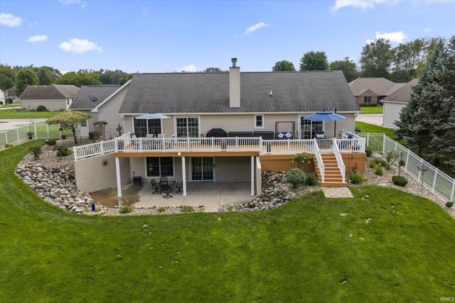 19835 Hidden Meadow Trail, Goshen, IN 46528