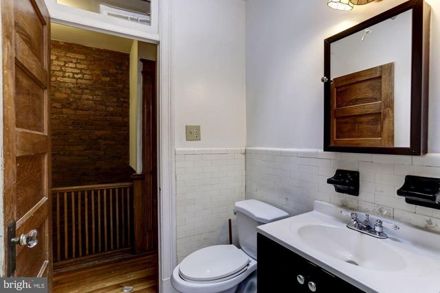 1015 QUEBEC PL NW, Washington, DC 20010