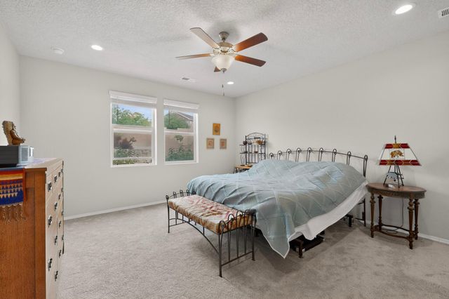 1848 Valle Vista Road NW, Los Lunas, NM 87031