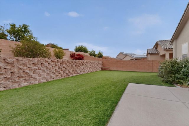 1848 Valle Vista Road NW, Los Lunas, NM 87031