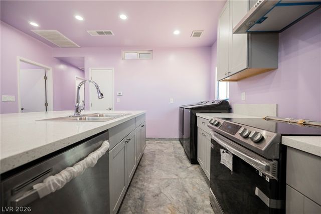 2807 Hermosa Street, Las Vegas, NV 89169
