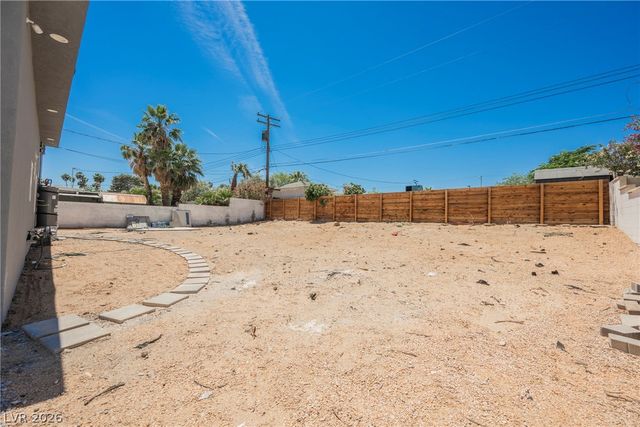 2807 Hermosa Street, Las Vegas, NV 89169