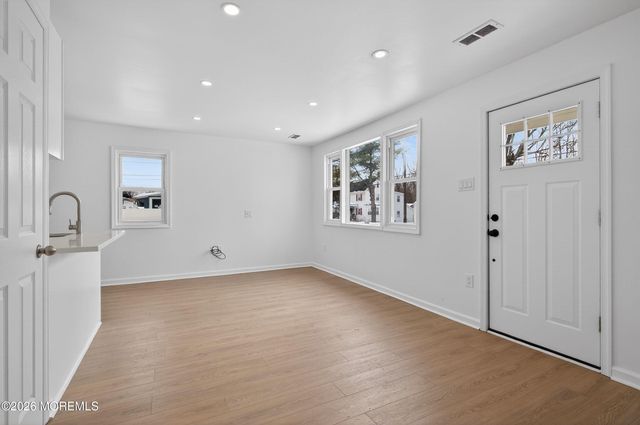 71 Jacobstown Road, New Egypt, NJ 08533