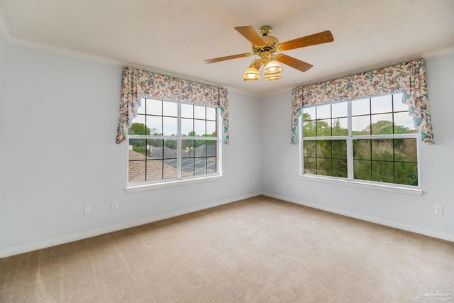 3031 Oak Pointe Dr, Pensacola, FL 32505