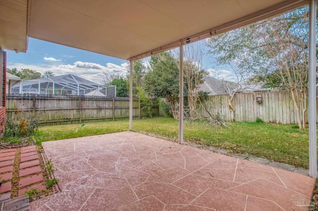 3031 Oak Pointe Dr, Pensacola, FL 32505