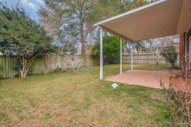 3031 Oak Pointe Dr, Pensacola, FL 32505