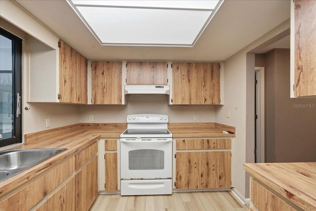 13 HOLLYHOCK COURT, Homosassa, FL 34446