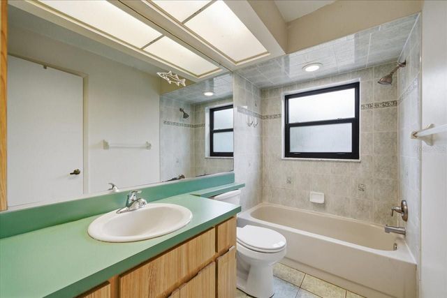 13 HOLLYHOCK COURT, Homosassa, FL 34446