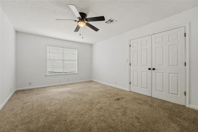 454 White Oak Drive, Lake Charles, LA 70611
