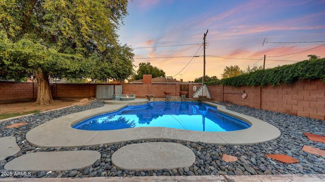 6121 N 17TH Avenue, Phoenix, AZ 85015