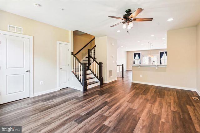 1679 SIGNALMAN CT, Odenton, MD 21113
