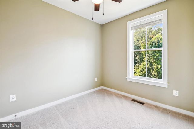1679 SIGNALMAN CT, Odenton, MD 21113