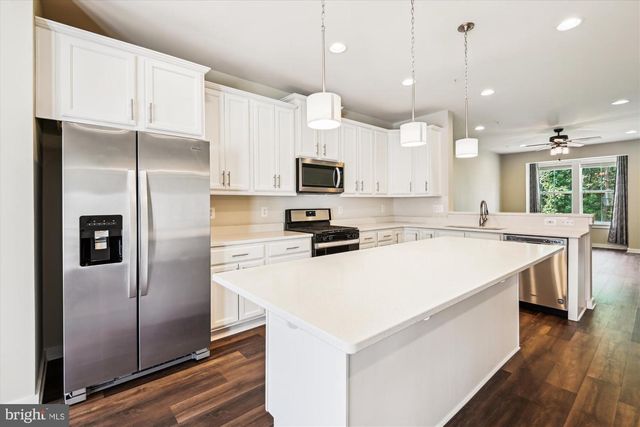 1679 SIGNALMAN CT, Odenton, MD 21113