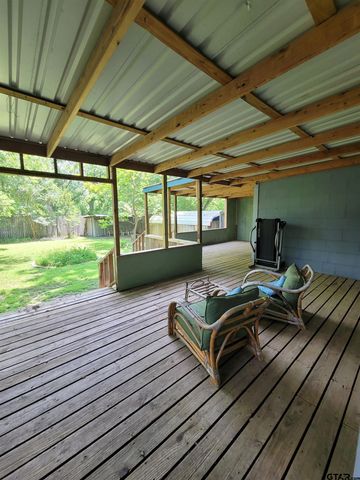 716 Sycamore, Mineola, TX 75773