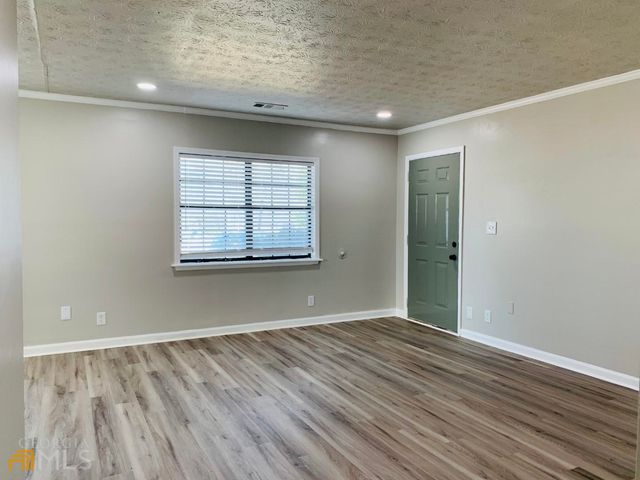 802 Bedford Bay Trail, Lawrenceville, GA 30046