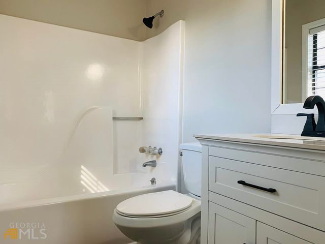 802 Bedford Bay Trail, Lawrenceville, GA 30046