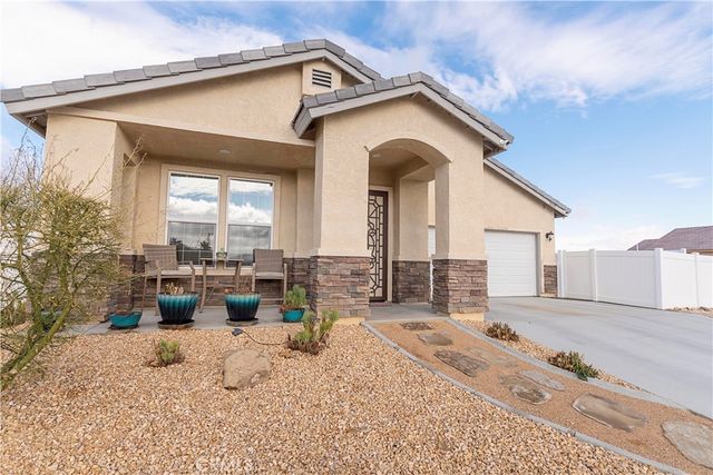 5659 W Avenue J15, Lancaster, CA 93536