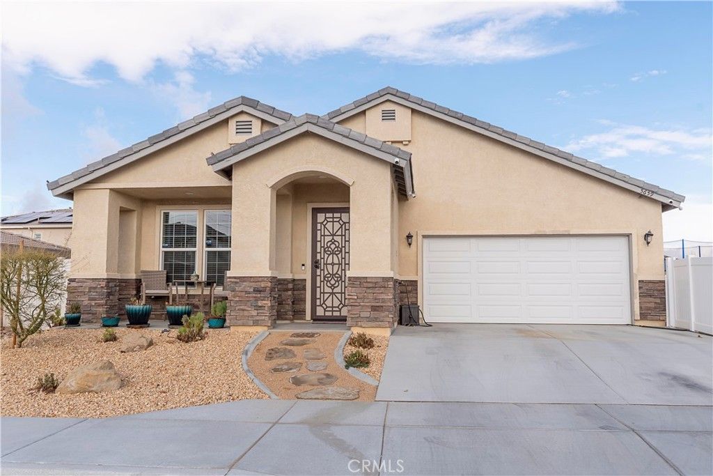 5659 W Avenue J15, Lancaster, CA 93536