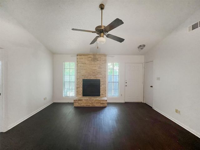 2010 Alex Ave B, Austin, TX 78728