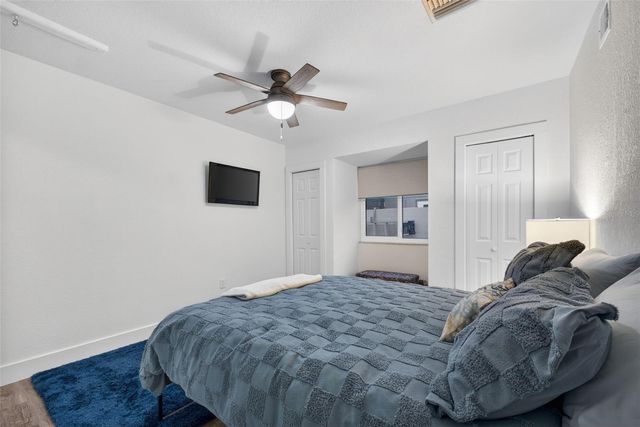 136 WINDWARD ISLAND, Clearwater Beach, FL 33767