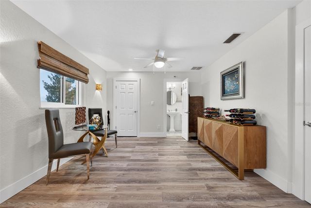 136 WINDWARD ISLAND, Clearwater Beach, FL 33767