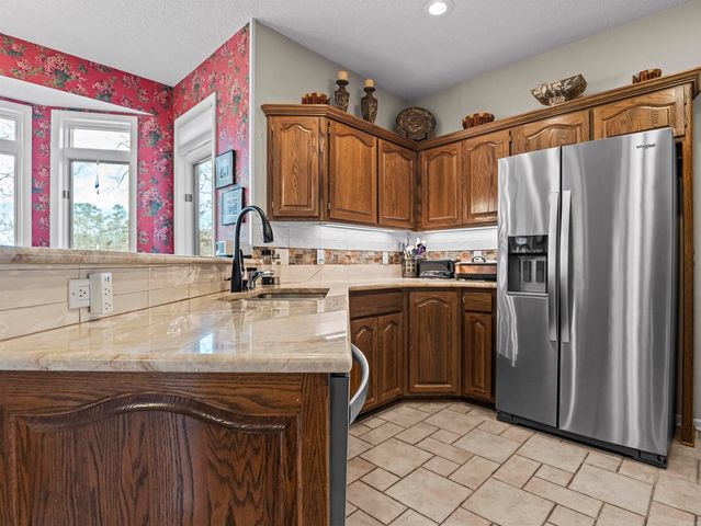 2 Alcazaba Lane, Hot Springs Village, AR 71909