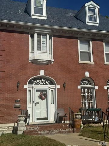 5755 Waterman Boulevard, St Louis, MO 63112