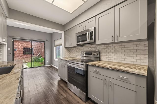 7447 Cambridge Street 79, Houston, TX 77054