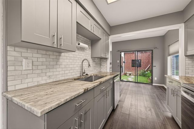 7447 Cambridge Street 79, Houston, TX 77054