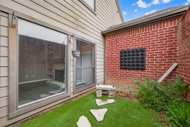 7447 Cambridge Street 79, Houston, TX 77054