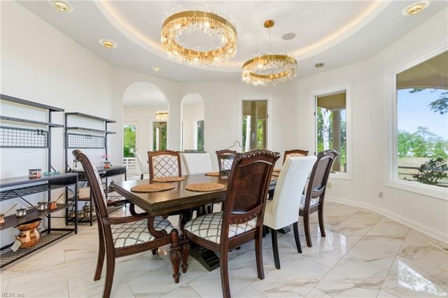 121 Windy Point DR, Suffolk, VA 23435