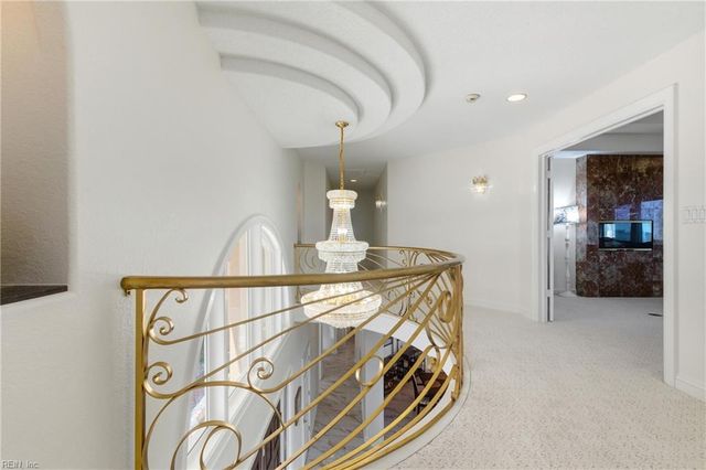 121 Windy Point DR, Suffolk, VA 23435