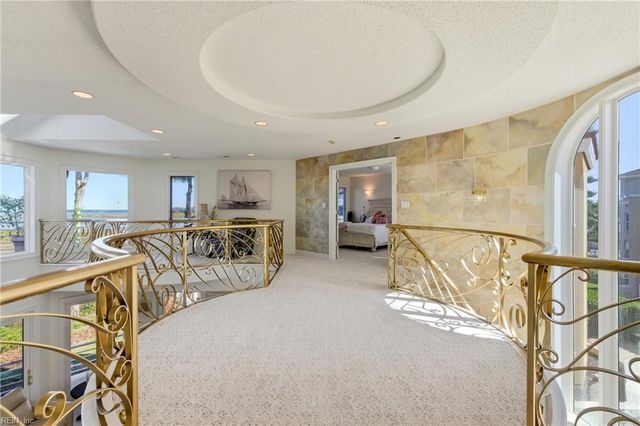 121 Windy Point DR, Suffolk, VA 23435