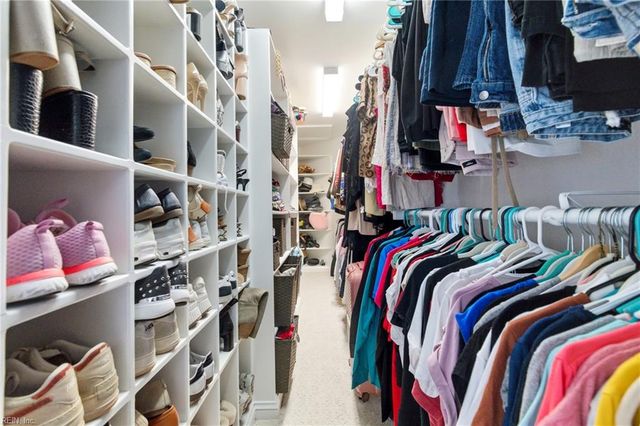 121 Windy Point DR, Suffolk, VA 23435