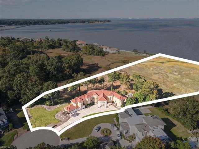 121 Windy Point DR, Suffolk, VA 23435