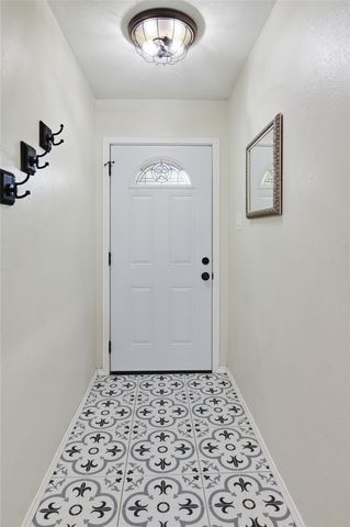 501 Fox Drive, Saginaw, TX 76179