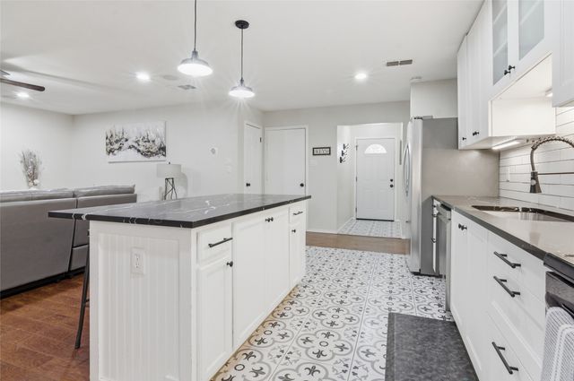 501 Fox Drive, Saginaw, TX 76179