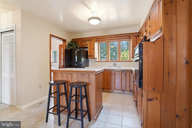 222 GREEN VALLEY RD, Langhorne, PA 19047