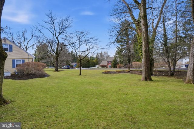 222 GREEN VALLEY RD, Langhorne, PA 19047