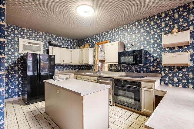 2119 Sarah St, South Side, PA 15203