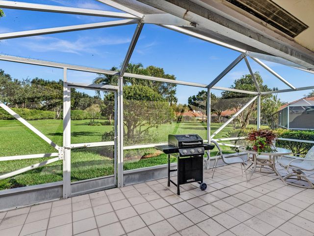 7036 Summer Tree Drive B, Boynton Beach, FL 33437
