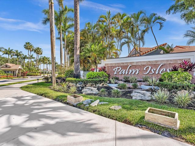 7036 Summer Tree Drive B, Boynton Beach, FL 33437